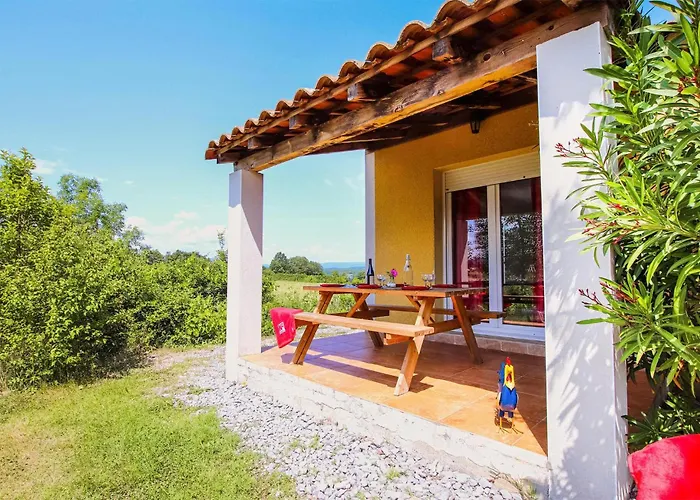 بيت للعطل Pet Friendly In